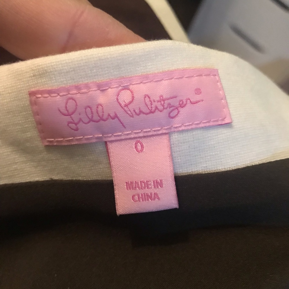 Brown Lilly Pulitzer rayon/poly dress - Picture 6 of 6